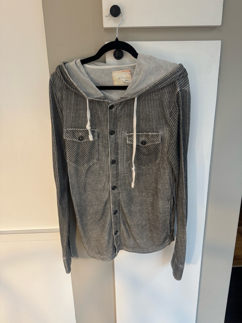 Alternative Hooded Button Up Long Sleeve Size Small